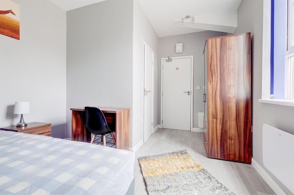 Room Well Lane in Birkenhead