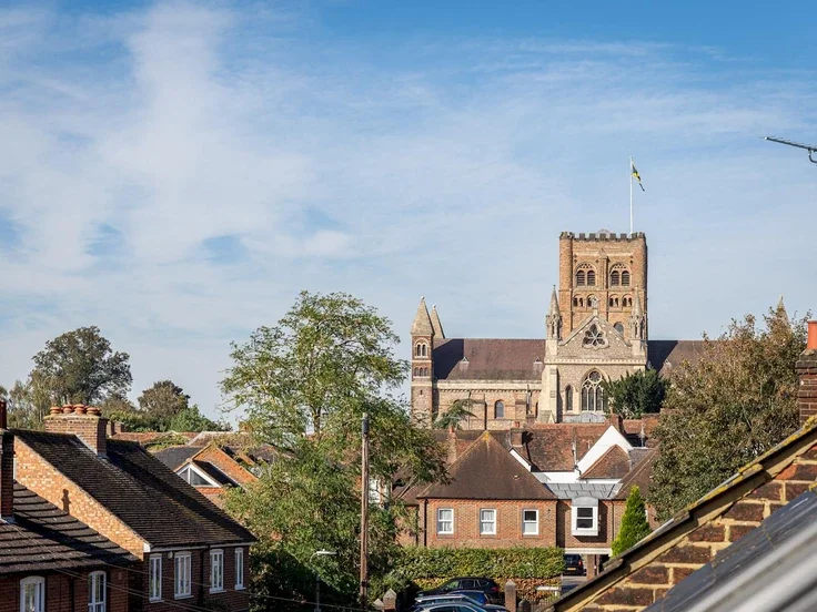 House Pageant Road in St Albans