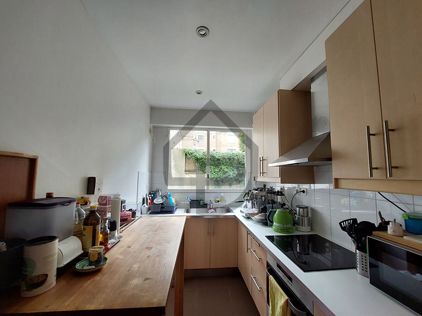 Appartement Rue Octave Feuillet à Paris