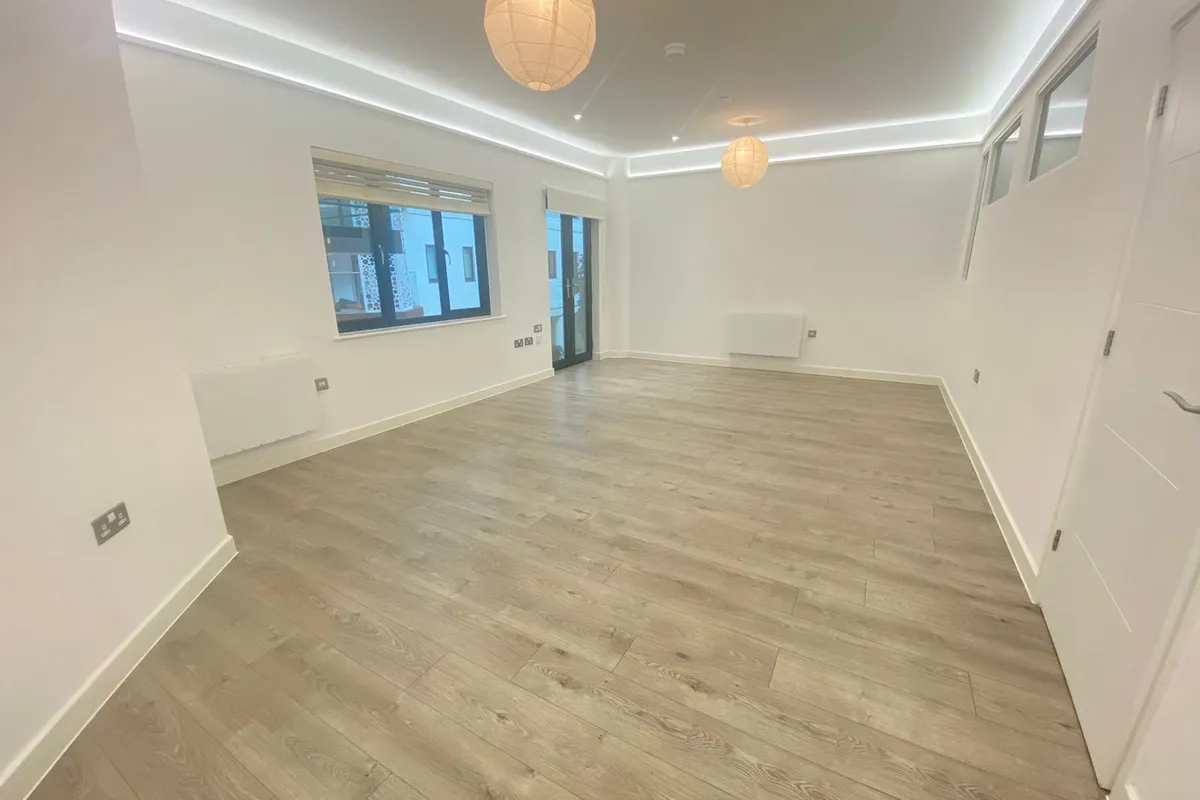 Flat Edinburgh Way in Harlow