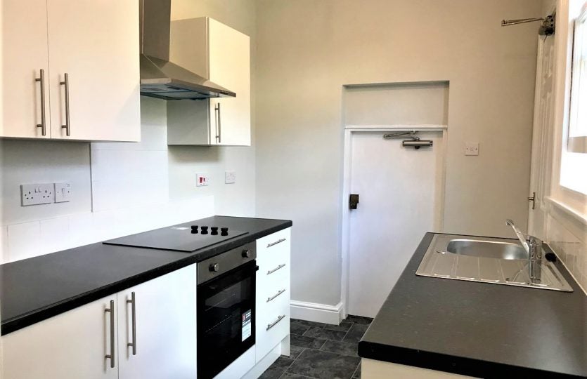 Flat Jarratt Street in Hull