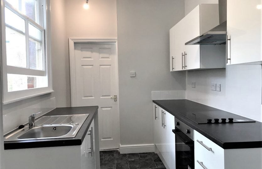 Flat Jarratt Street in Hull