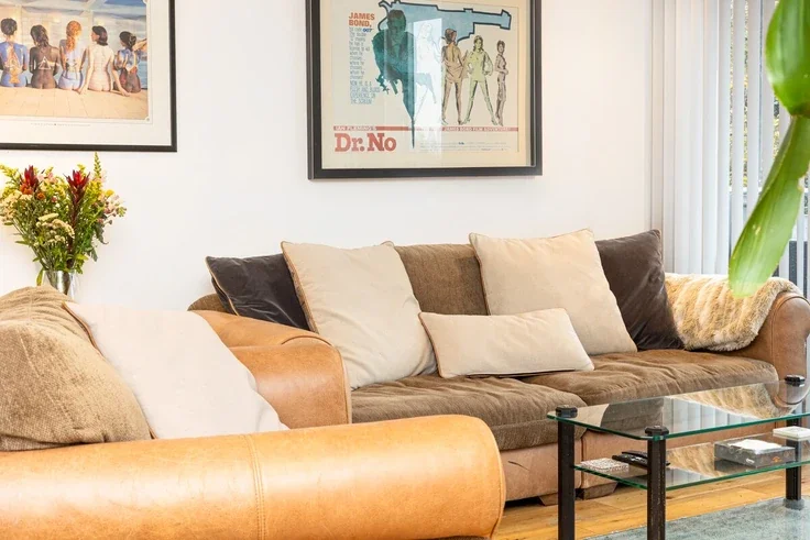 Flat Restell Close in Greater London
