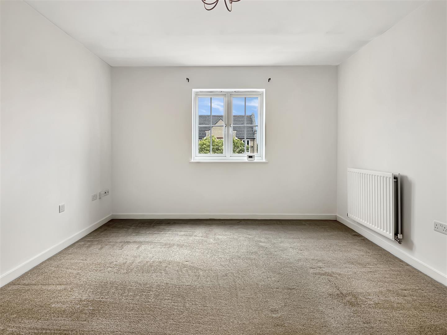 Flat Grebe Court in Cambridge