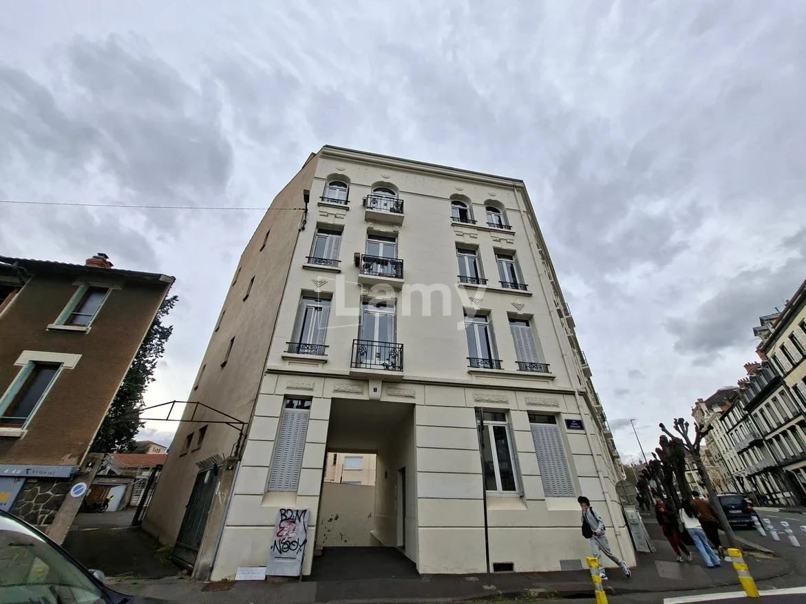 Appartement Avenue de Grande-Bretagne à Clermont-Ferrand