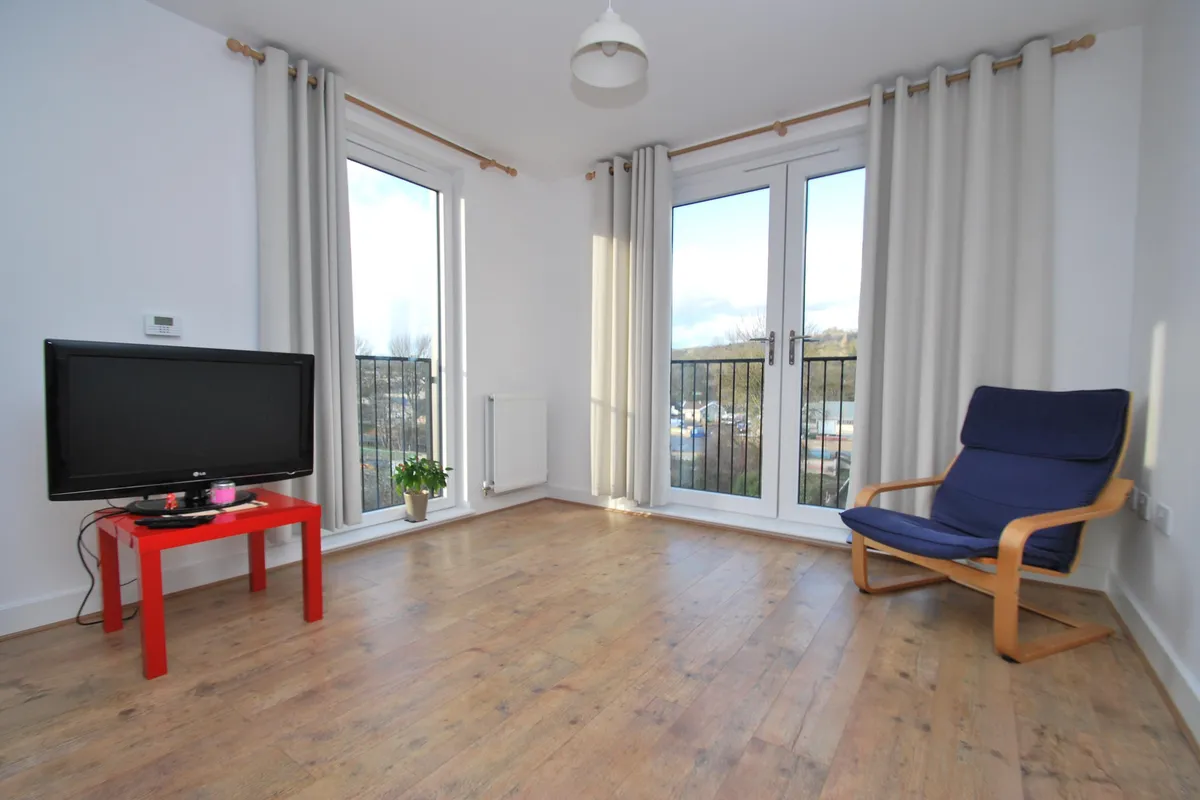 Flat Midland Road in Bath