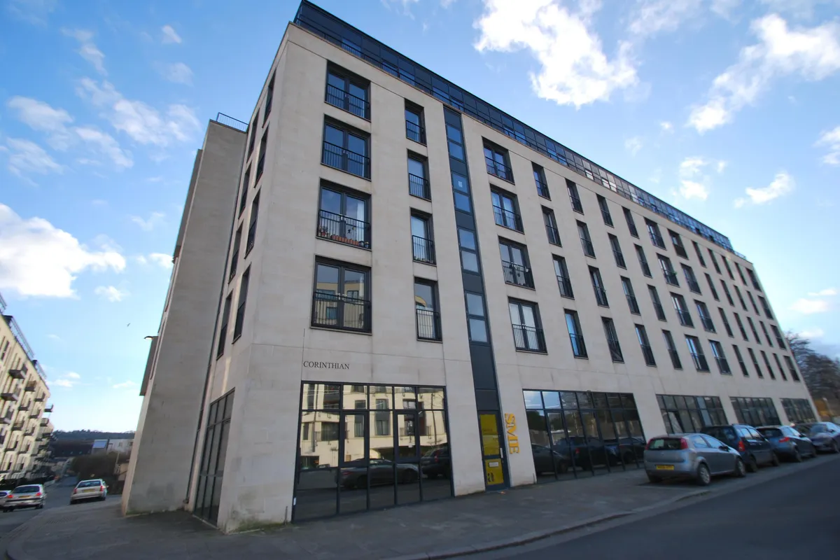 Flat Midland Road in Bath