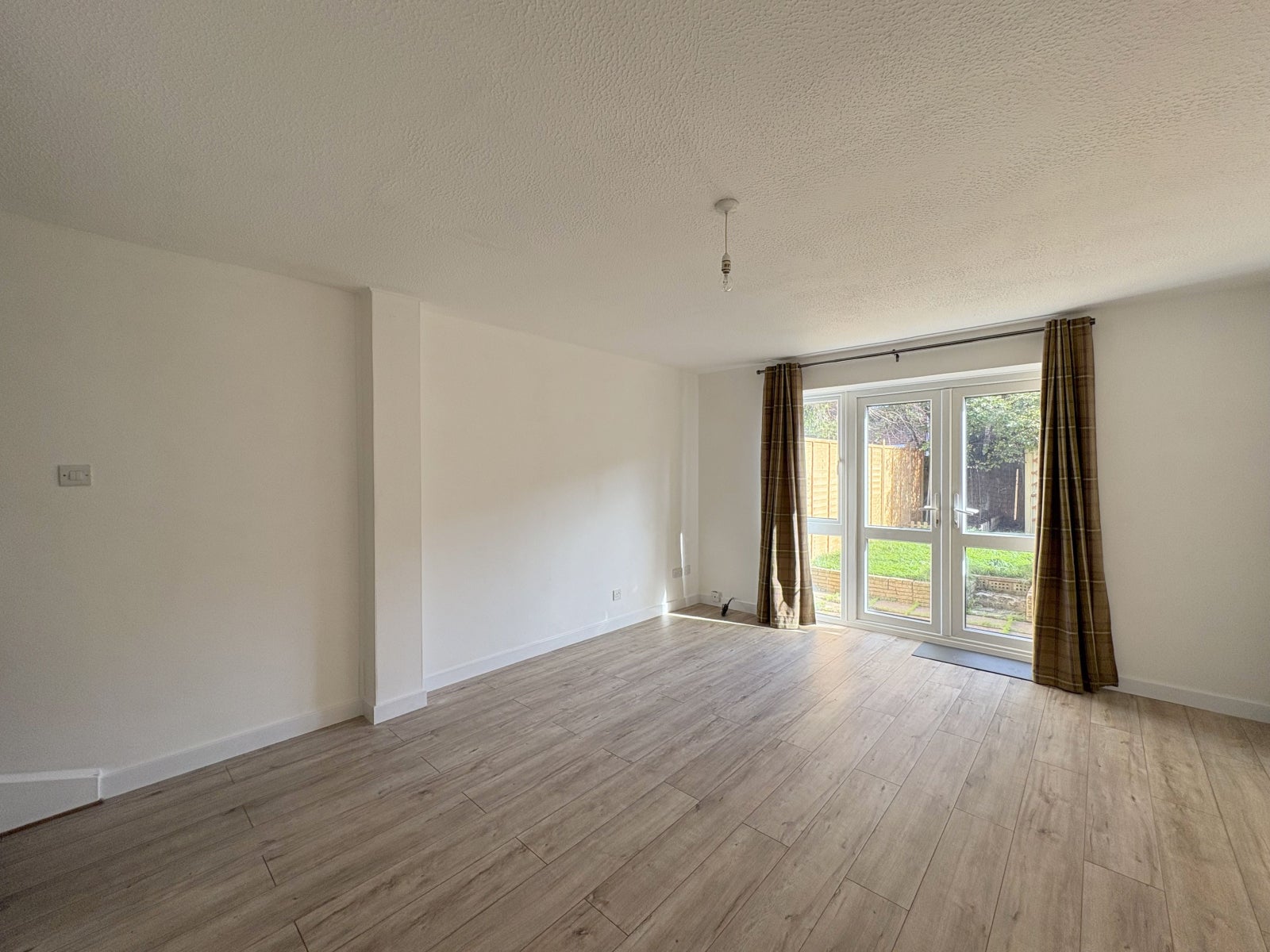 House Cromers Close in Tewkesbury
