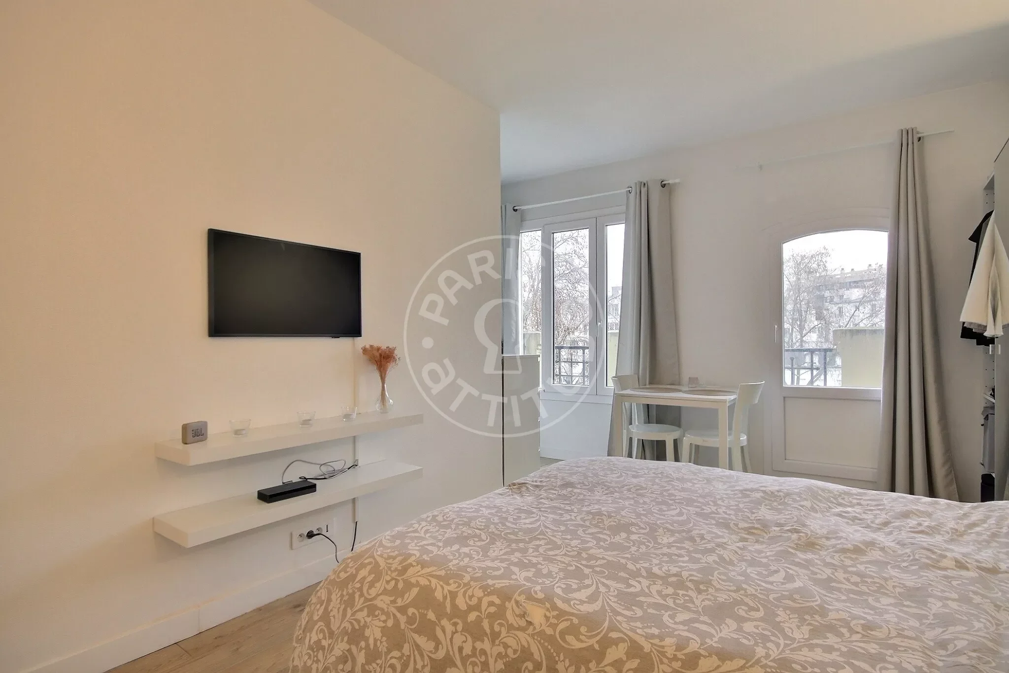 Flat Boulevard Bineau in Neuilly-sur-Seine