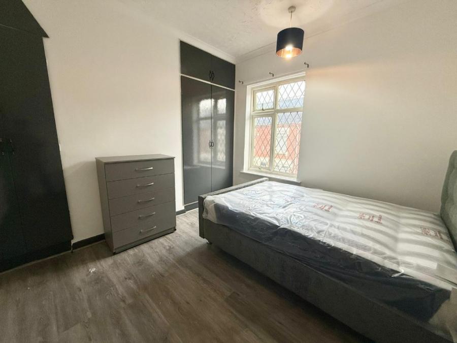 Room Watford Street in Stoke-on-Trent