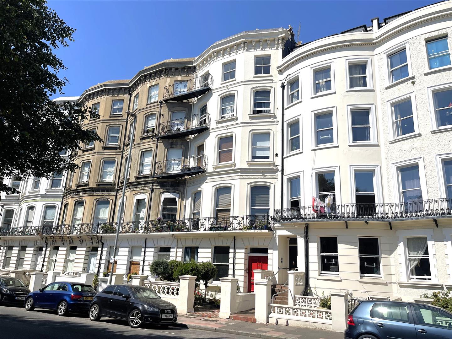 Flat Vernon Terrace in Brighton