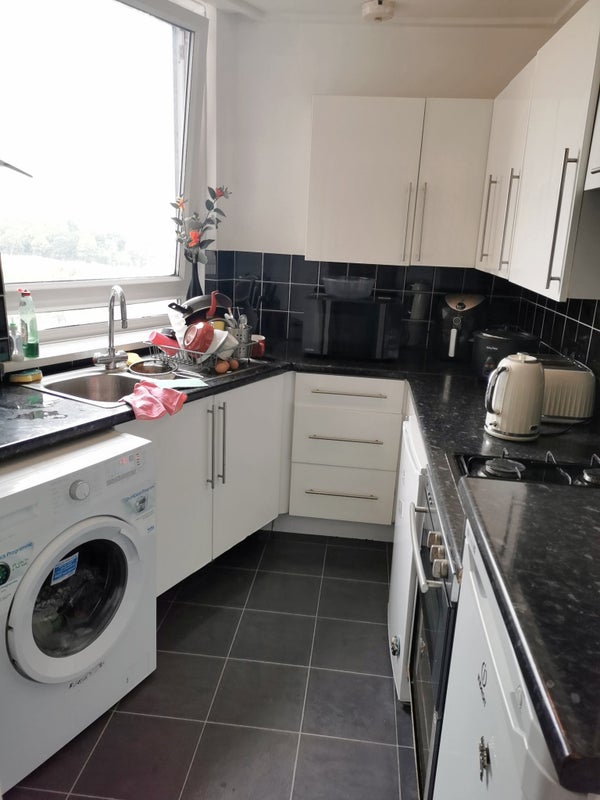 Room Frances Street in Greater London