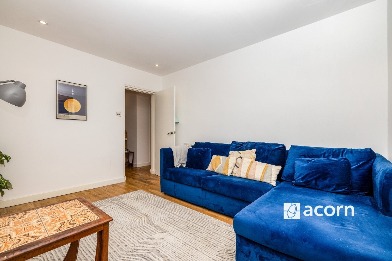 Flat Carmarthen Place in Greater London