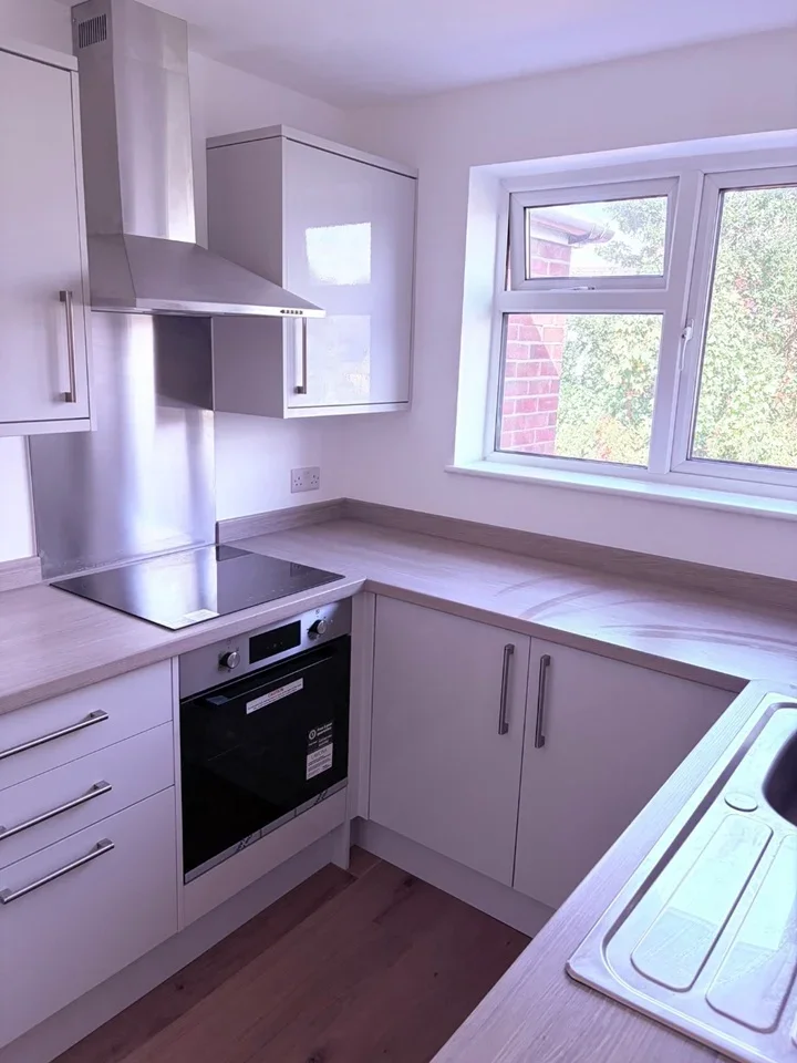 Flat Ashdown Walk in Greater London