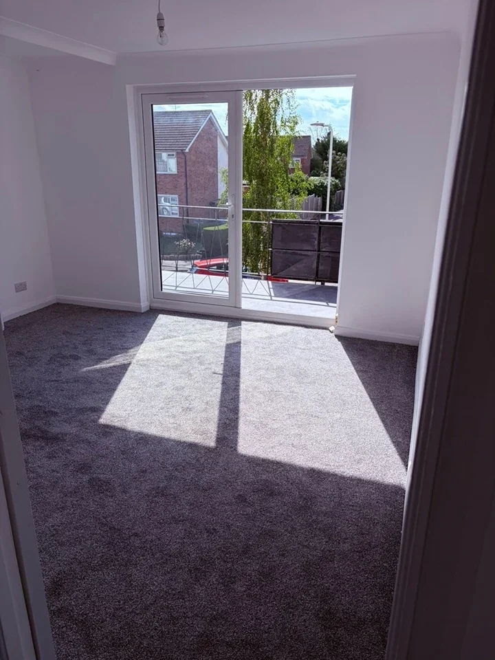Flat Ashdown Walk in Greater London