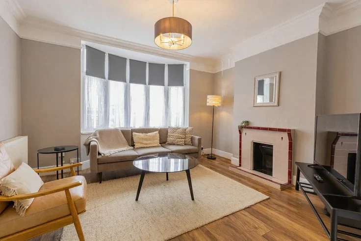 Flat Wolsey Road in Borough of Spelthorne
