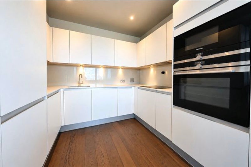 Flat York Way in Greater London