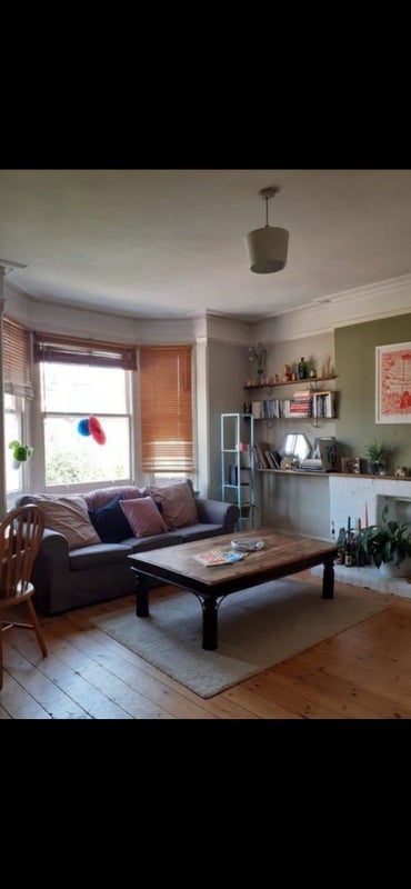 Room Culmington Road in Greater London