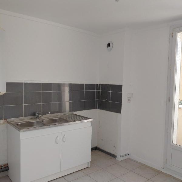Appartement Rue Beyle Stendhal à Roussillon