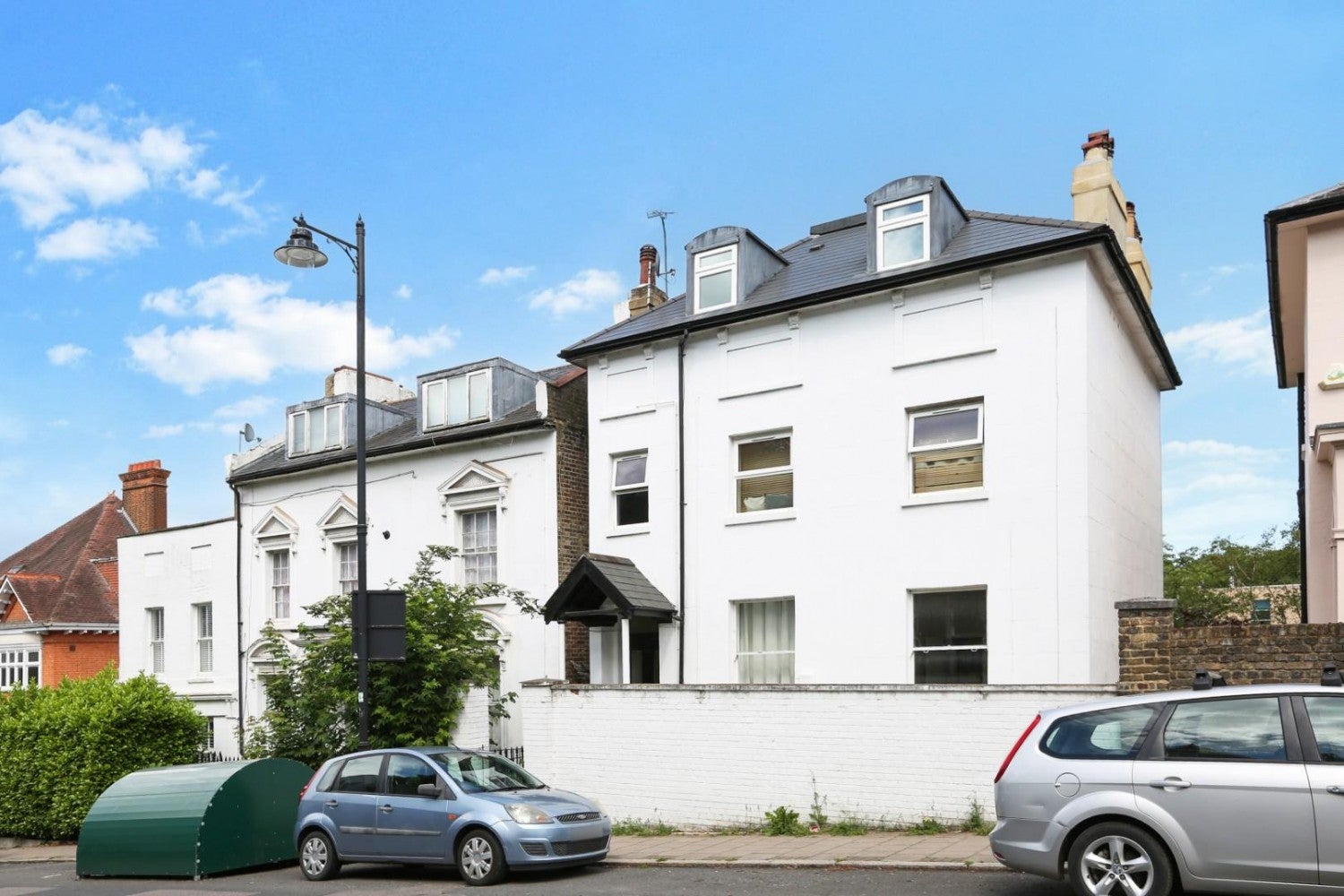 Flat Gipsy Hill in Greater London