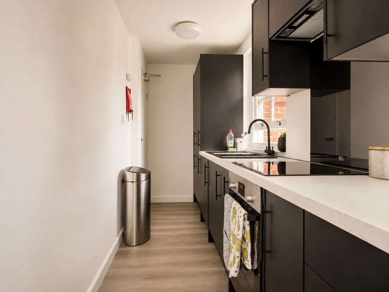 Room Fassett Road in Greater London