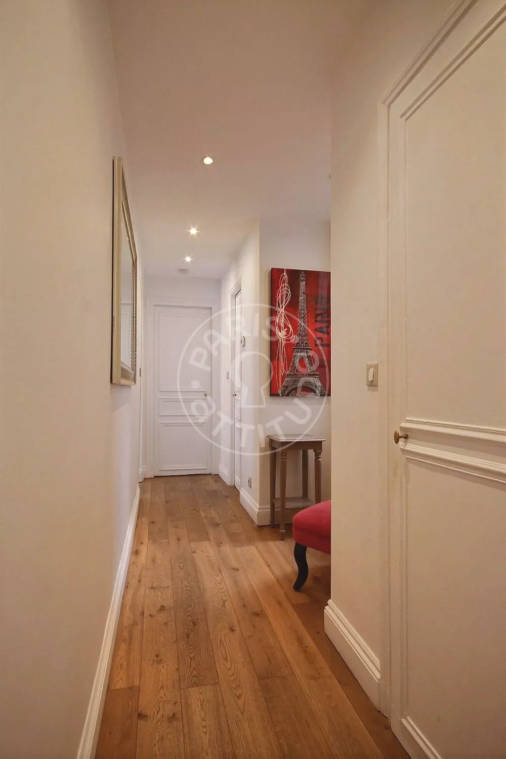 Appartement Rue Chateaubriand à Paris