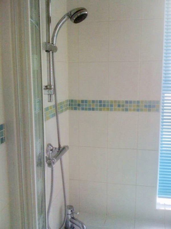 Room Ivanhoe Street in Brierley Hill