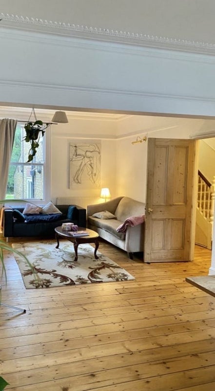 House Dalmore Road in Greater London