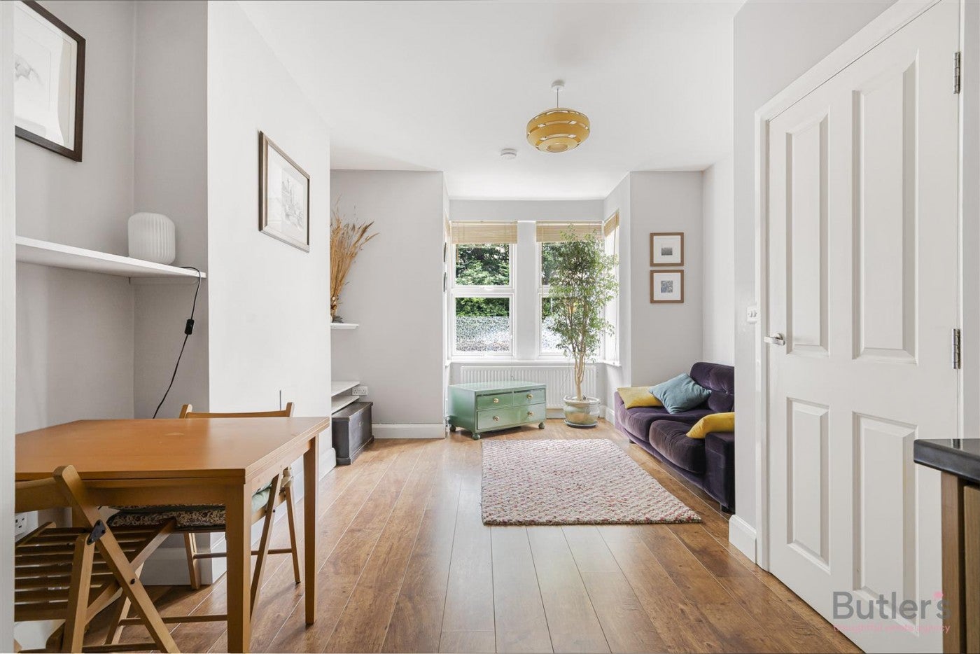 Flat Bradley Close in Greater London