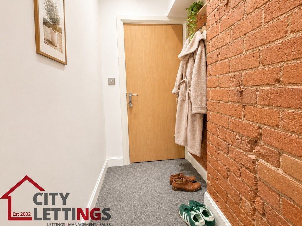 Flat Barker Gate in Nottingham