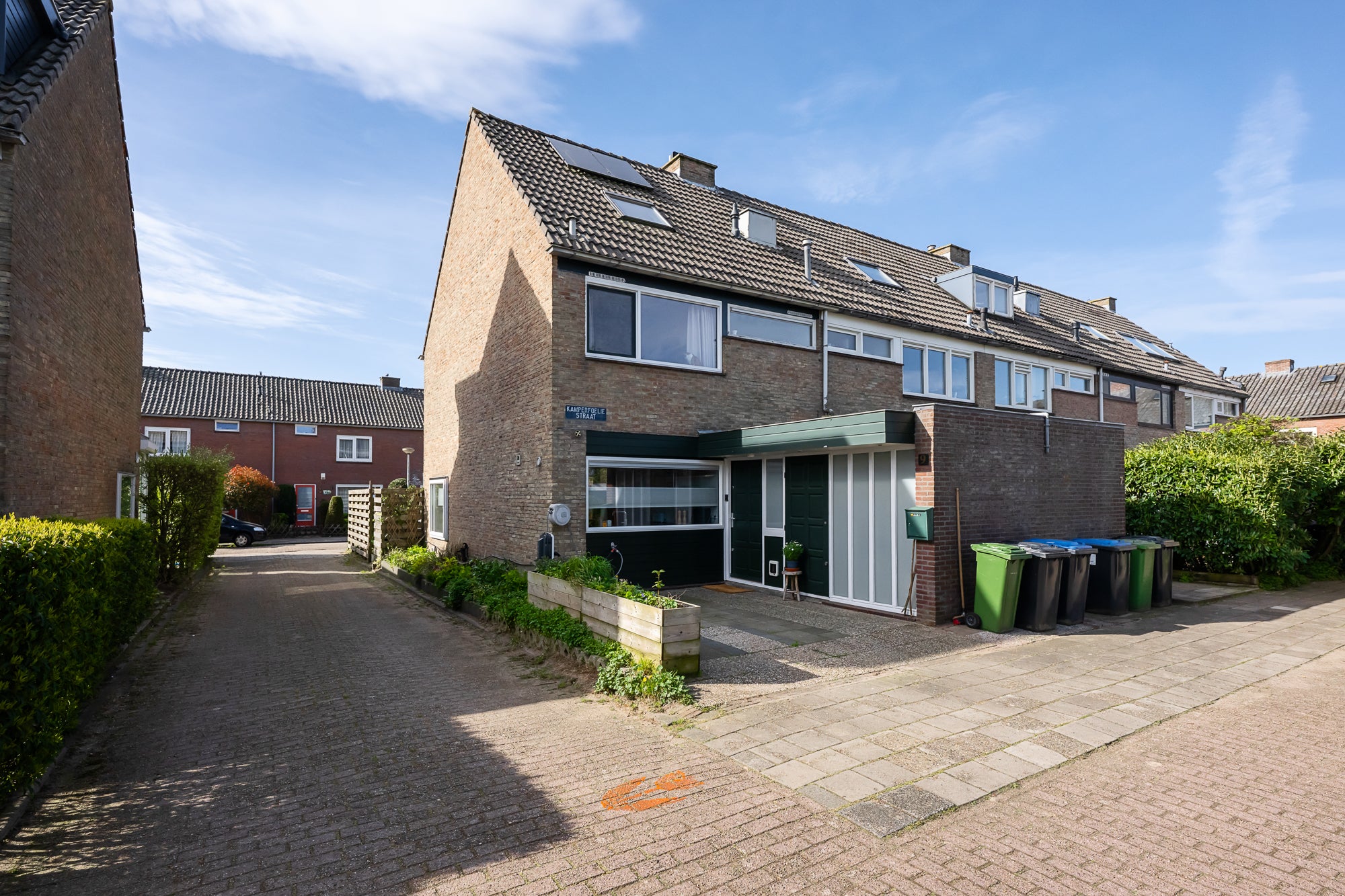 Huis Kamperfoeliestraat 9 in Landsmeer