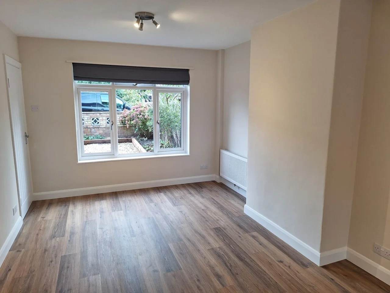 House Horseshoe Close in Surrey Heath