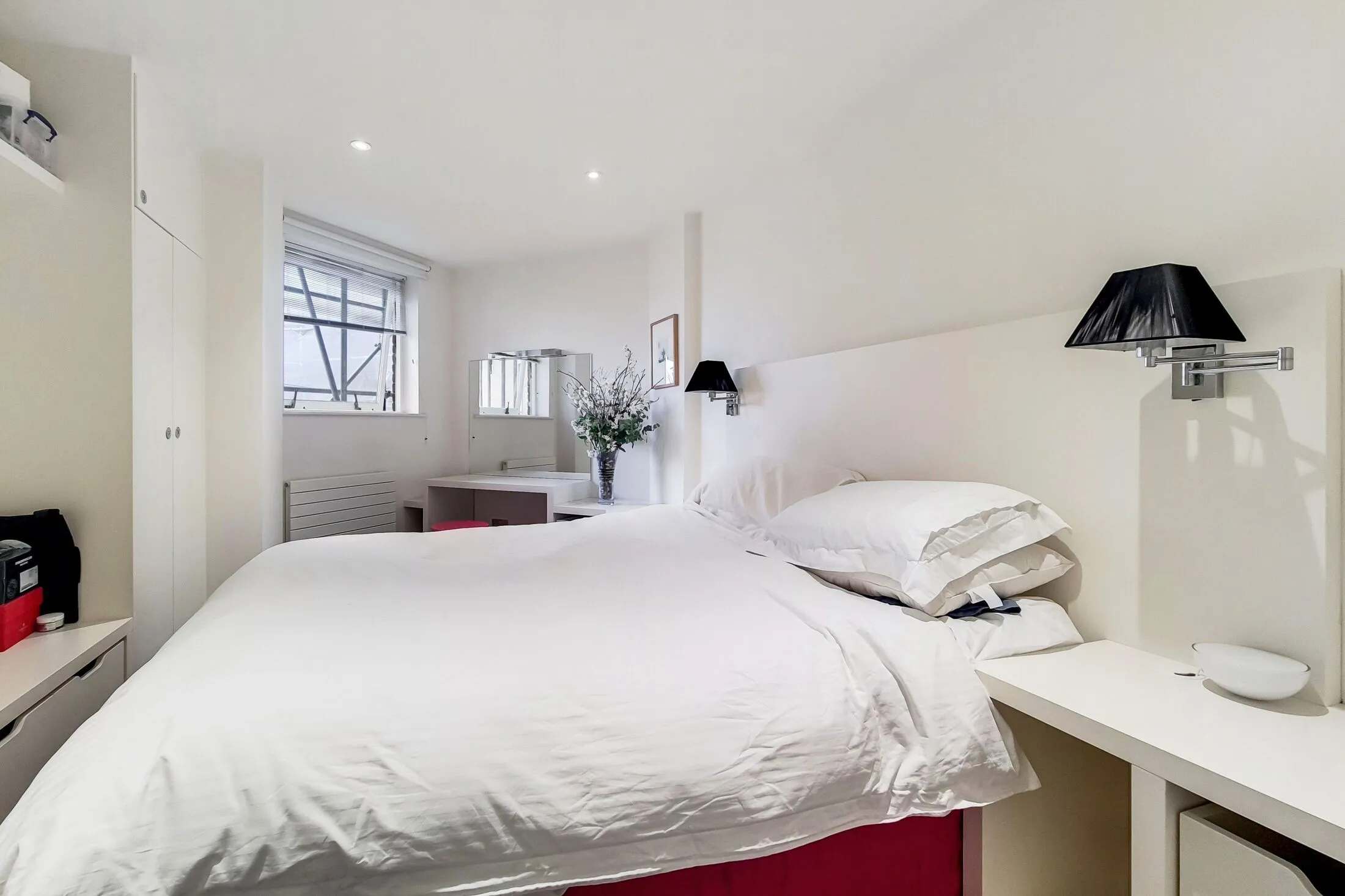 Flat Bermondsey Wall West in Greater London