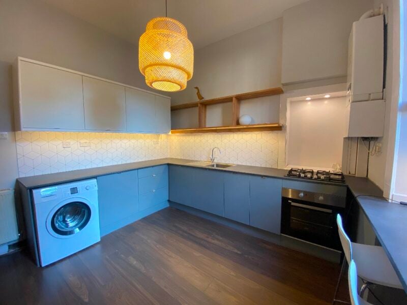 Flat Whitehill Street in Glasgow