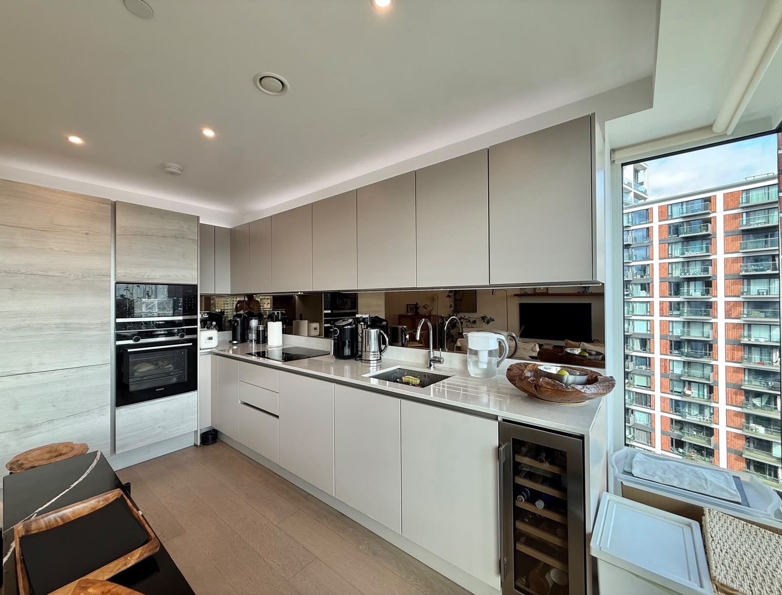 Flat Duke of Wellington Avenue in Greater London