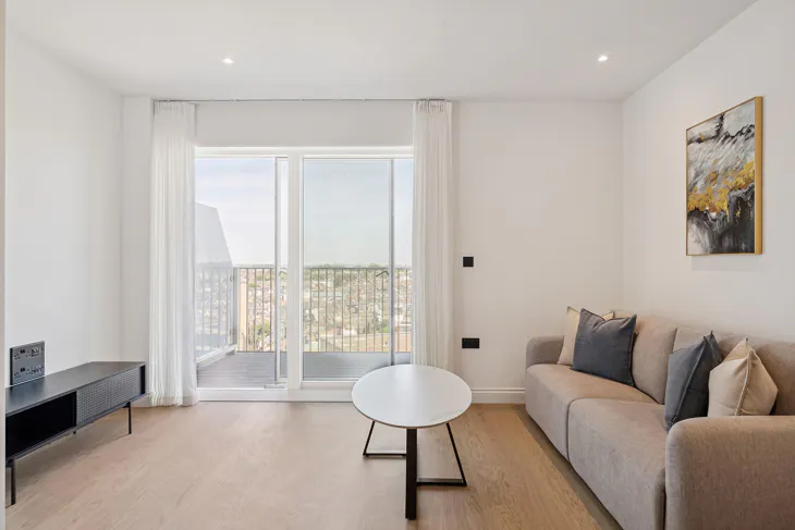 Flat William Morris Way in Greater London