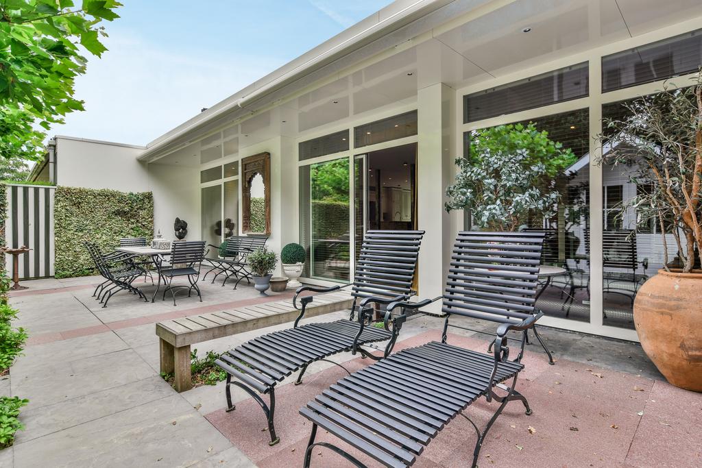 Woning te huur: Cannenburg, Amsterdam