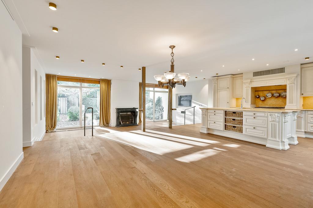 Woning te huur: Cannenburg, Amsterdam