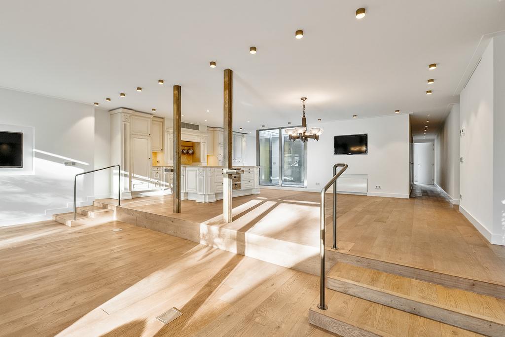Woning te huur: Cannenburg, Amsterdam