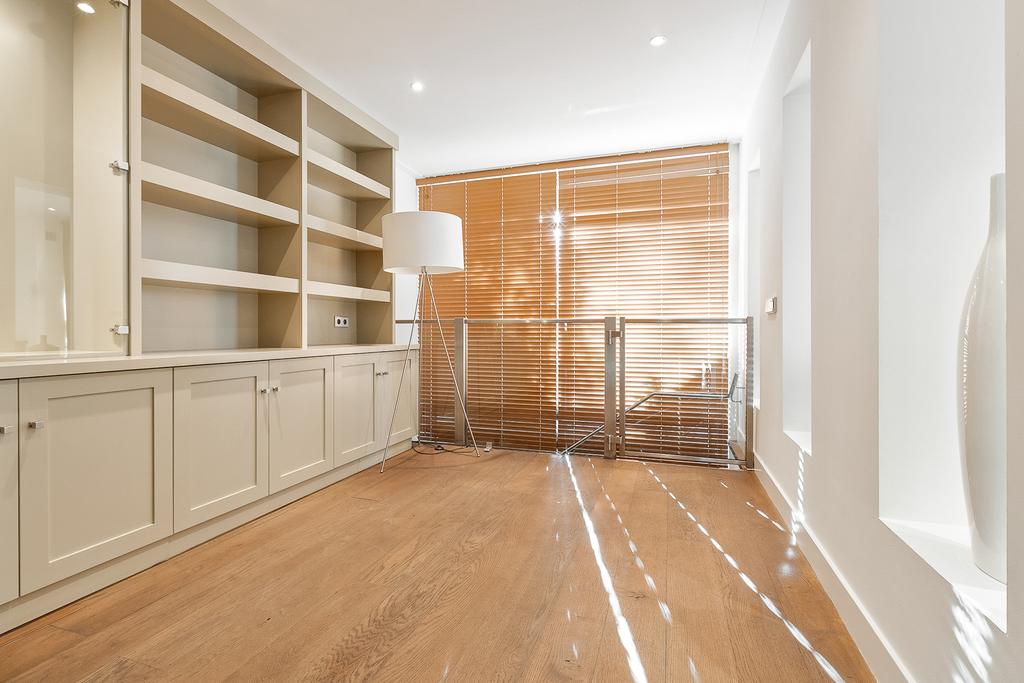 Woning te huur: Cannenburg, Amsterdam