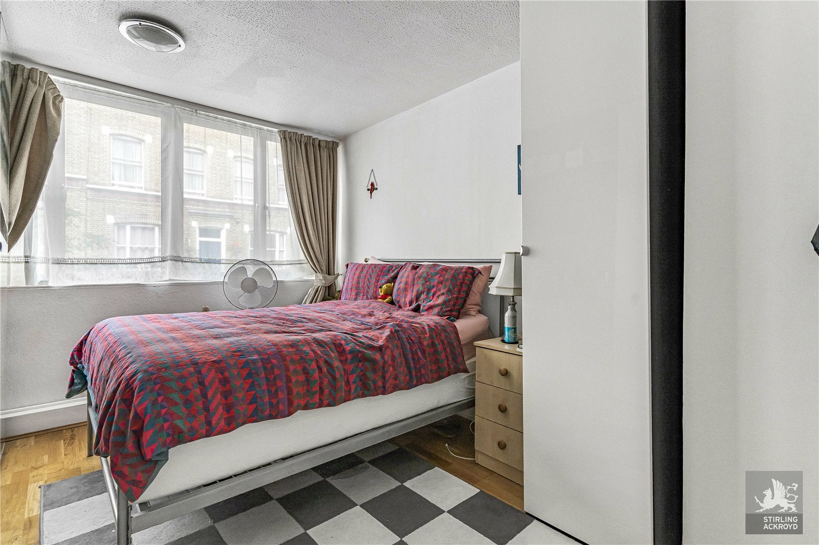 Flat John's Mews in Greater London
