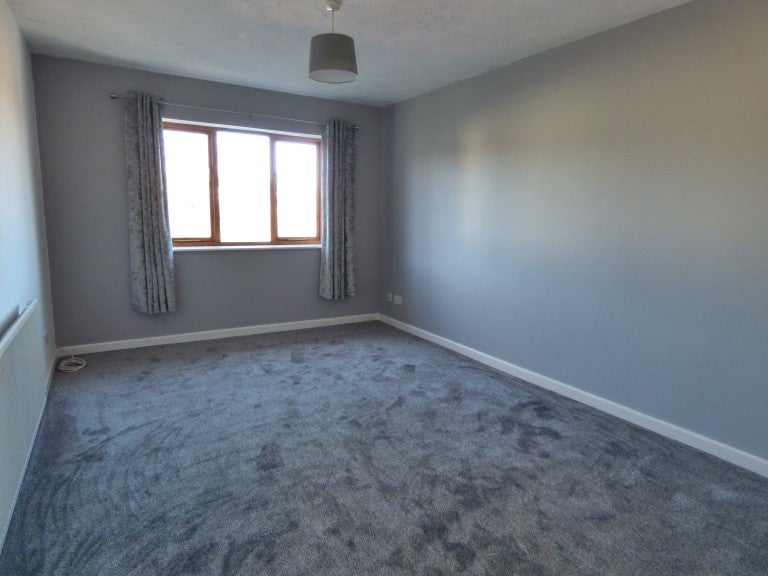 Flat Llansteffan Road in Carmarthen