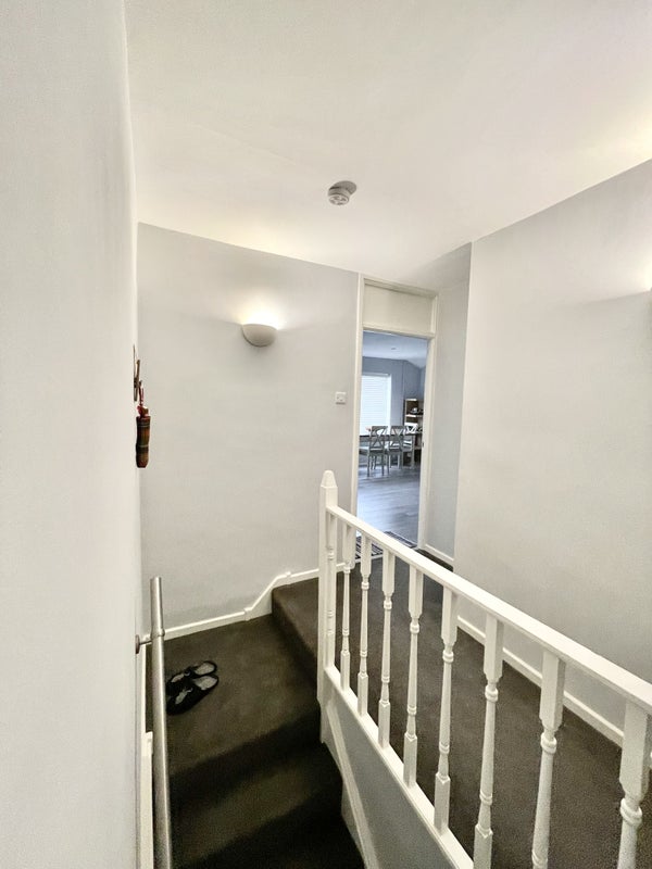 Room Aldridge Road in Birmingham
