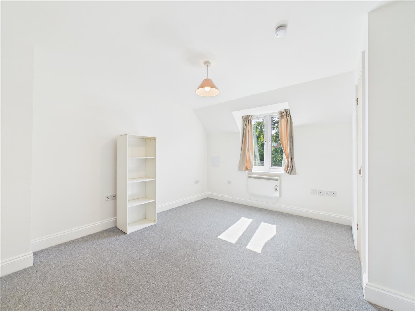 Flat Walsworth Road in North Hertfordshire