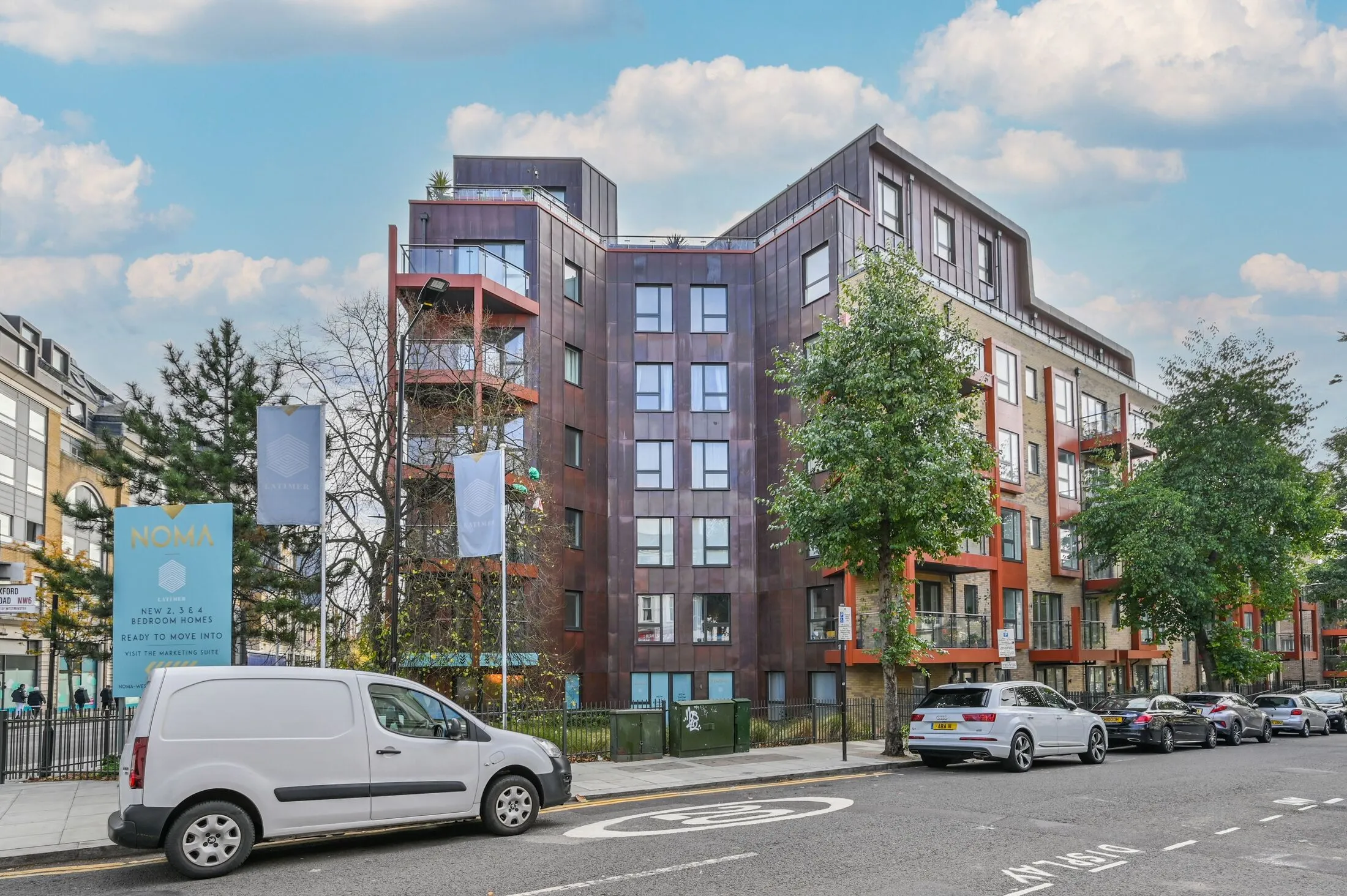 Flat Tollgate Gardens in City of Westminster