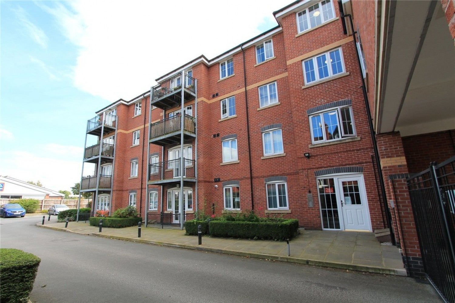 Flat Wellington Road in Nantwich