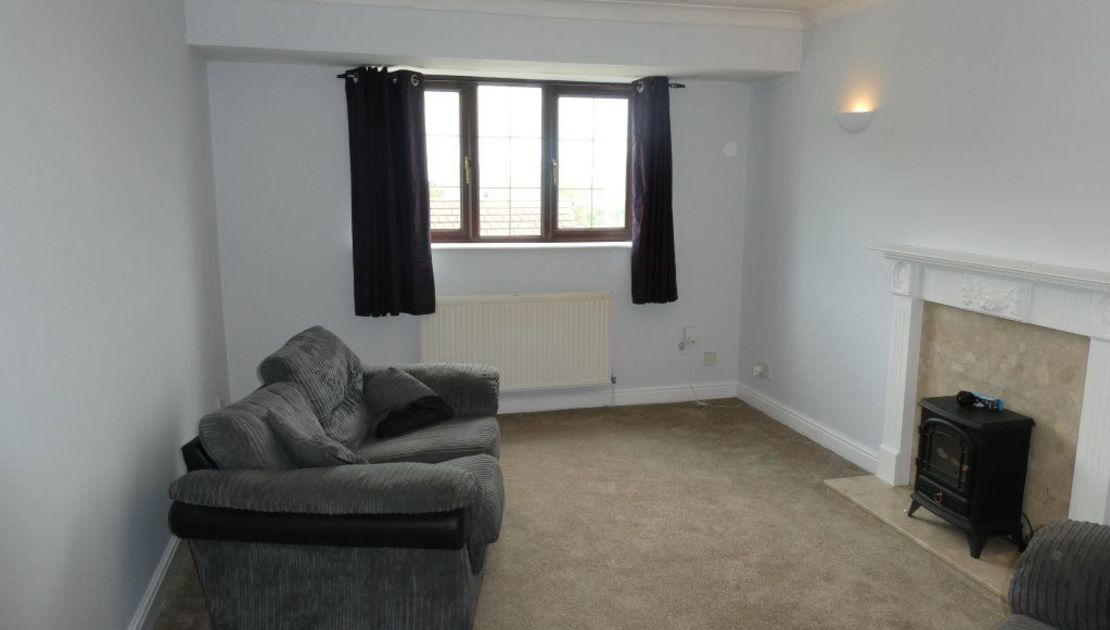 Flat Phillips Road in Sheffield