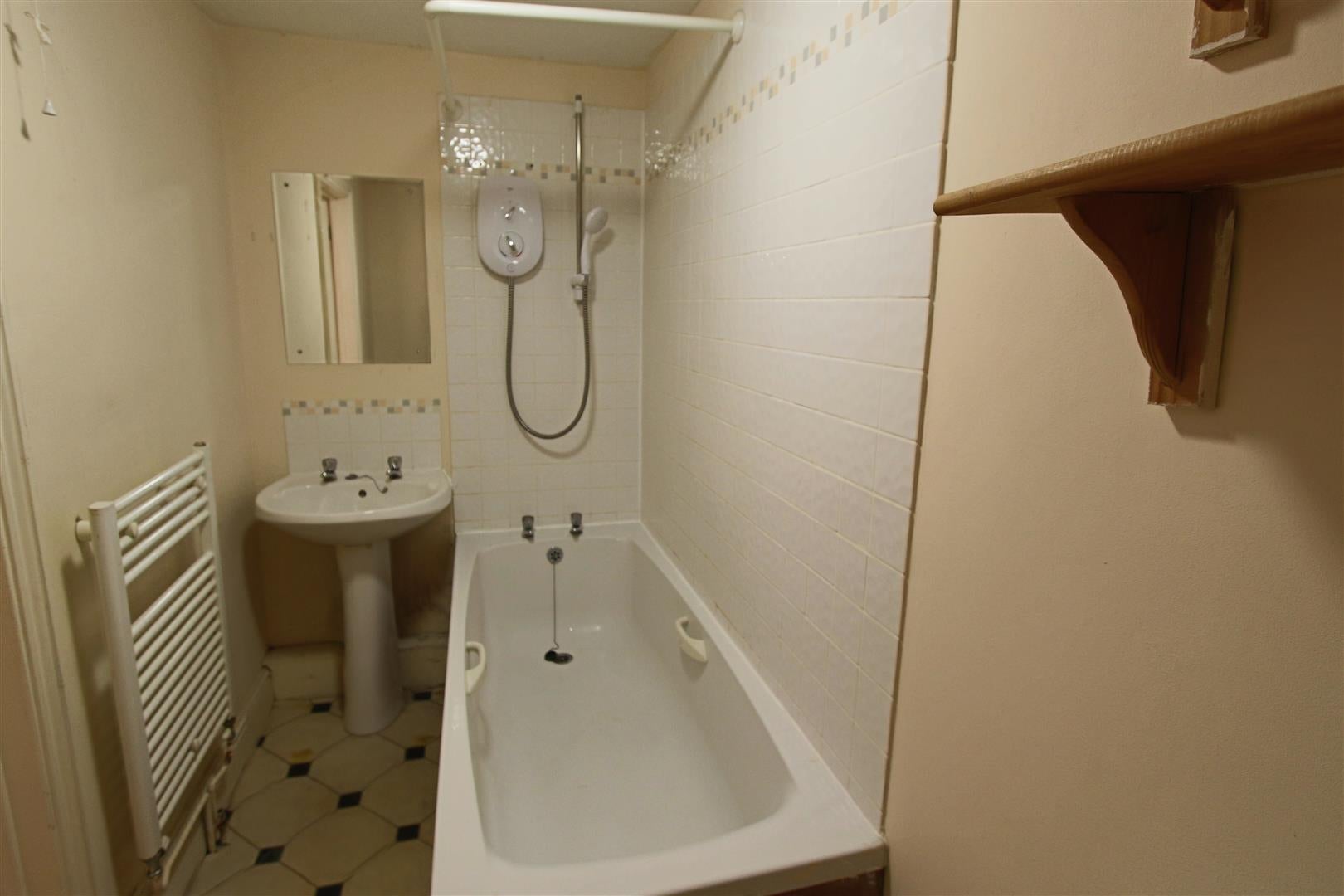 Flat Bath Road in Kettering