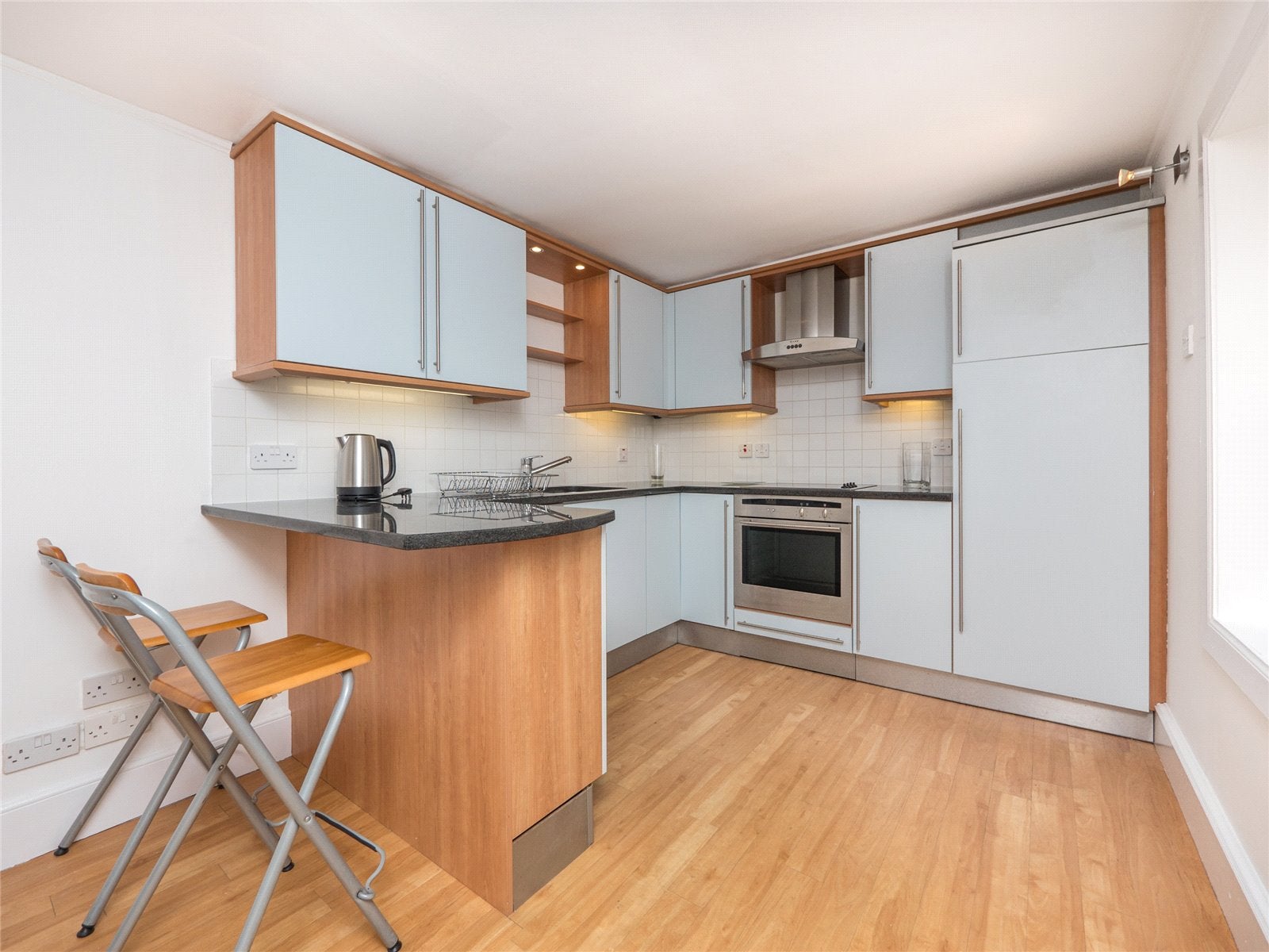 Flat Giles Street in City of Edinburgh