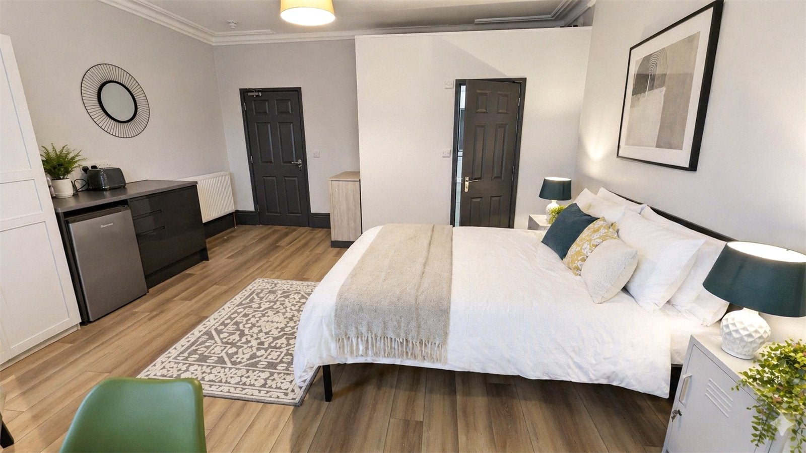 Room Cranbrook Road in Bristol